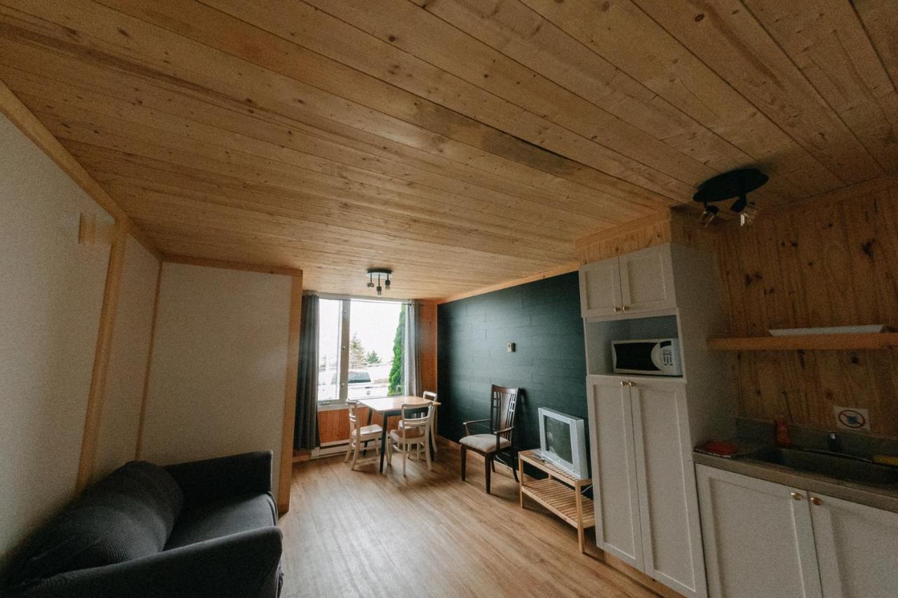 Nordet Motel Saint Georges De Malbaie ภายนอก รูปภาพ