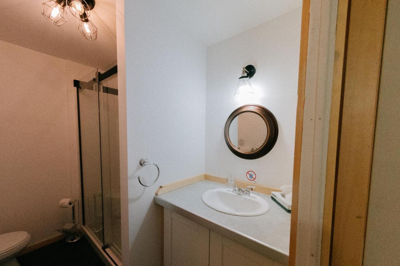 Nordet Motel Saint Georges De Malbaie ภายนอก รูปภาพ